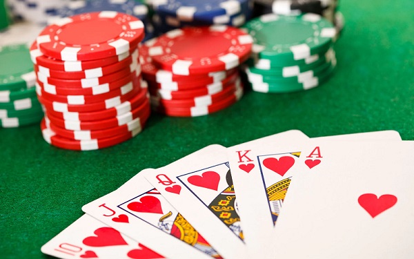 Tổng hợp các mẹo chơi Poker đỉnh nhất từ cao thủ cá cược 6 Kinh nghiệm chơi Poker dễ thắng nếu chọn đúng bàn cược